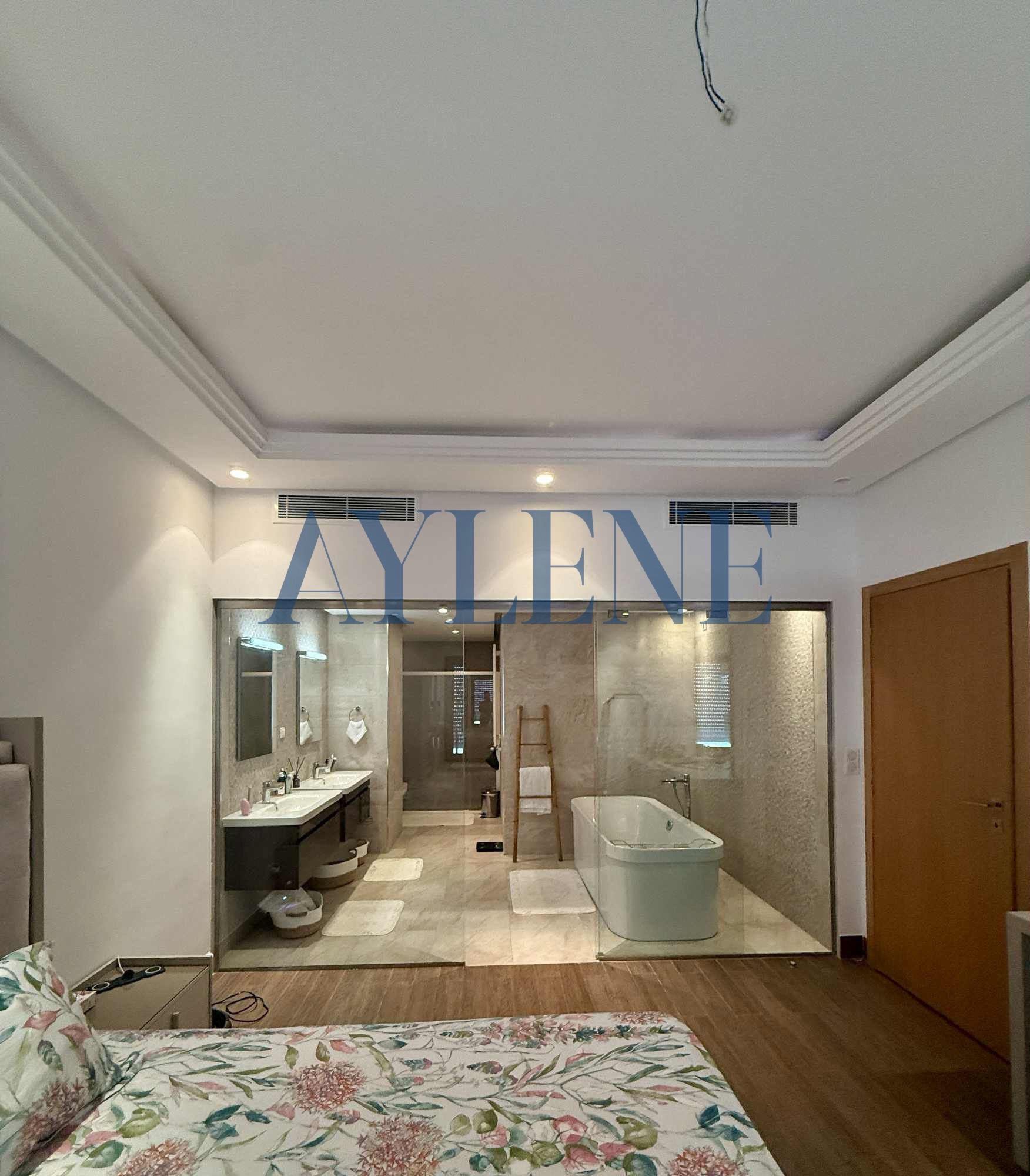 Ain Zaghouan Jardins de Carthage Location Appart. 4 pices Duplex s4 avec chambre de service