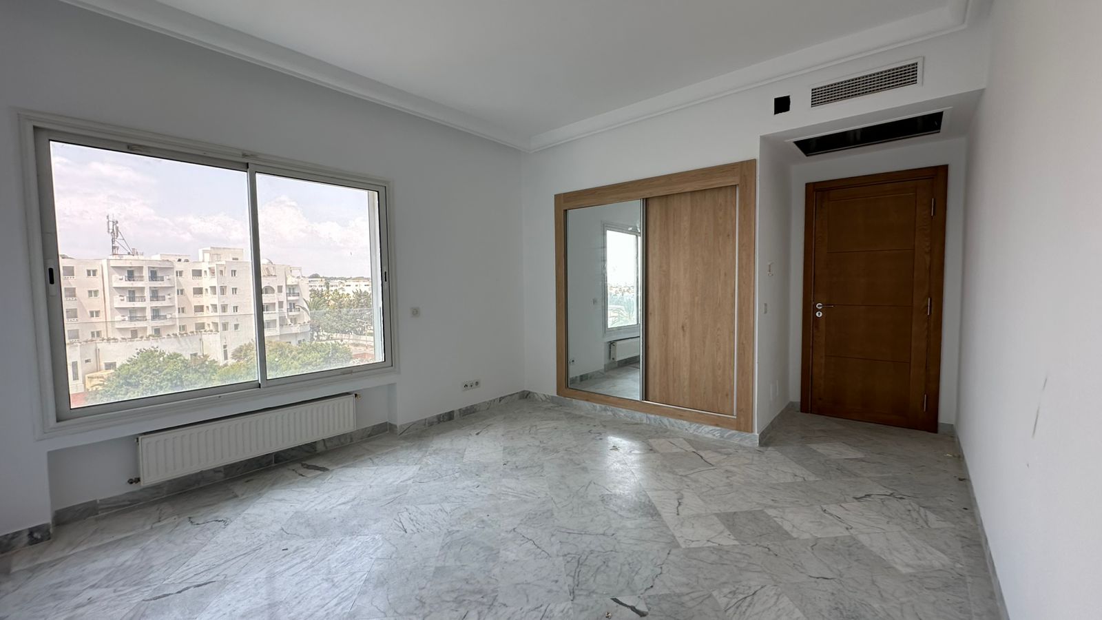 Hammam Sousse El Kantaoui Vente Appart. 3 pices S2 en 2eme position de la mer