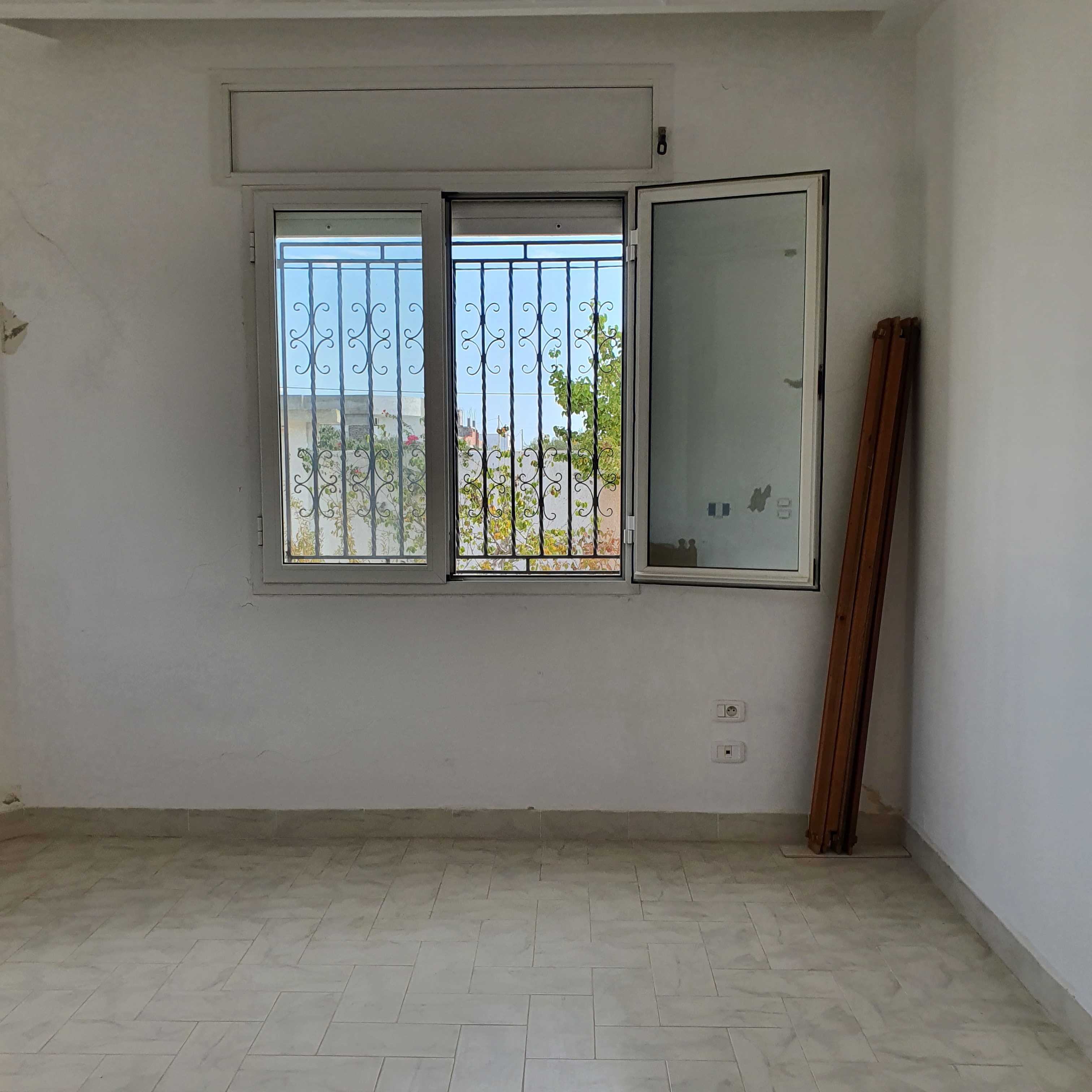 Ksibet El Mediouni Cite Ezzayatine Location Appart. 2 pices Petite villa  ksibet el mdiouni