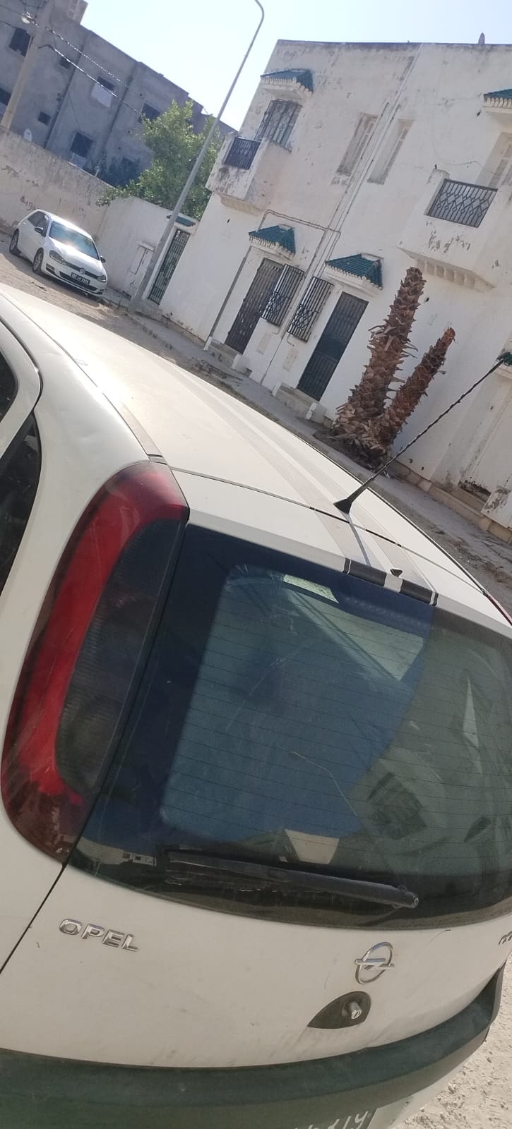 La Soukra Borj Louzir Opel Corsa Bonne ocasion