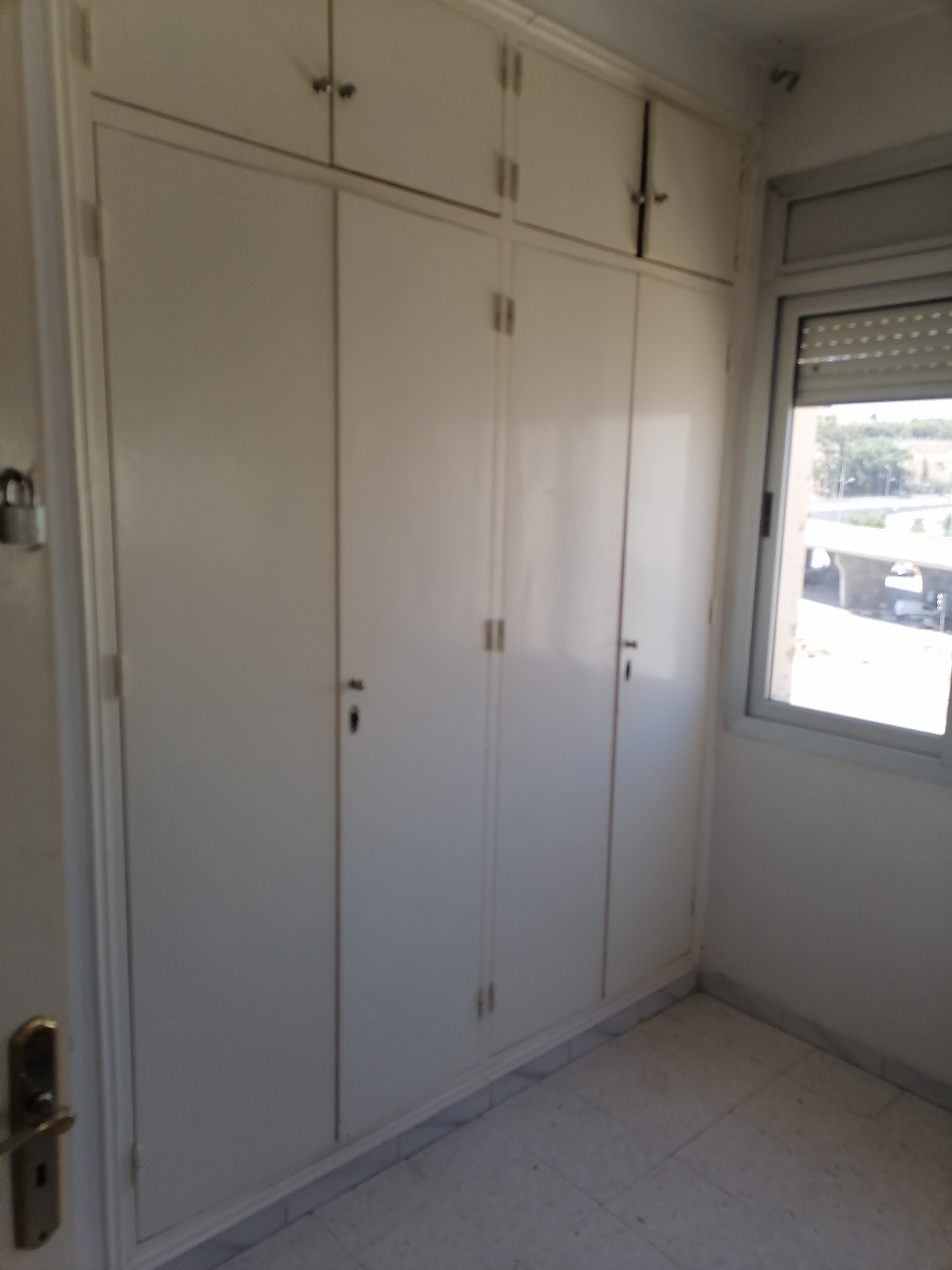 Ariana Ville Ariana Partage Appart. 3 pices Chambre individuelle pour fille  ariana