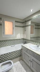 Ariana Ville El Menzah 8 Vente Appart. 3 pices Appartement s3 de 170m2 a menzah 8