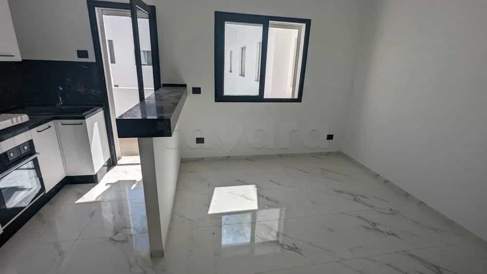 La Marsa El Aouina Location Appart. 2 pices S plus 2 wahat carrefour et ben yaghlene