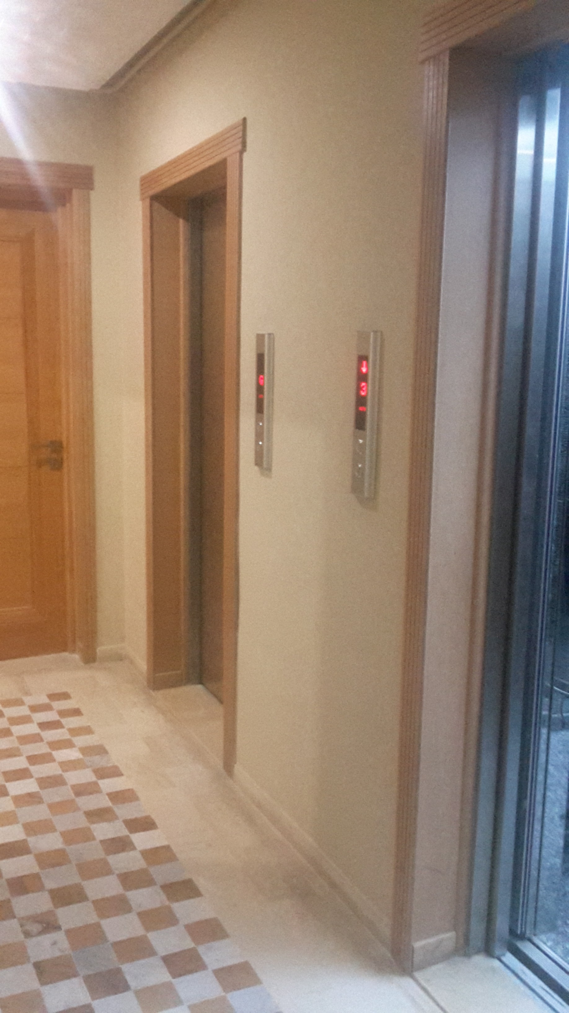 La Marsa El Aouina Location Appart. 2 pices Appartement s 2 avec place parking  l'aouina