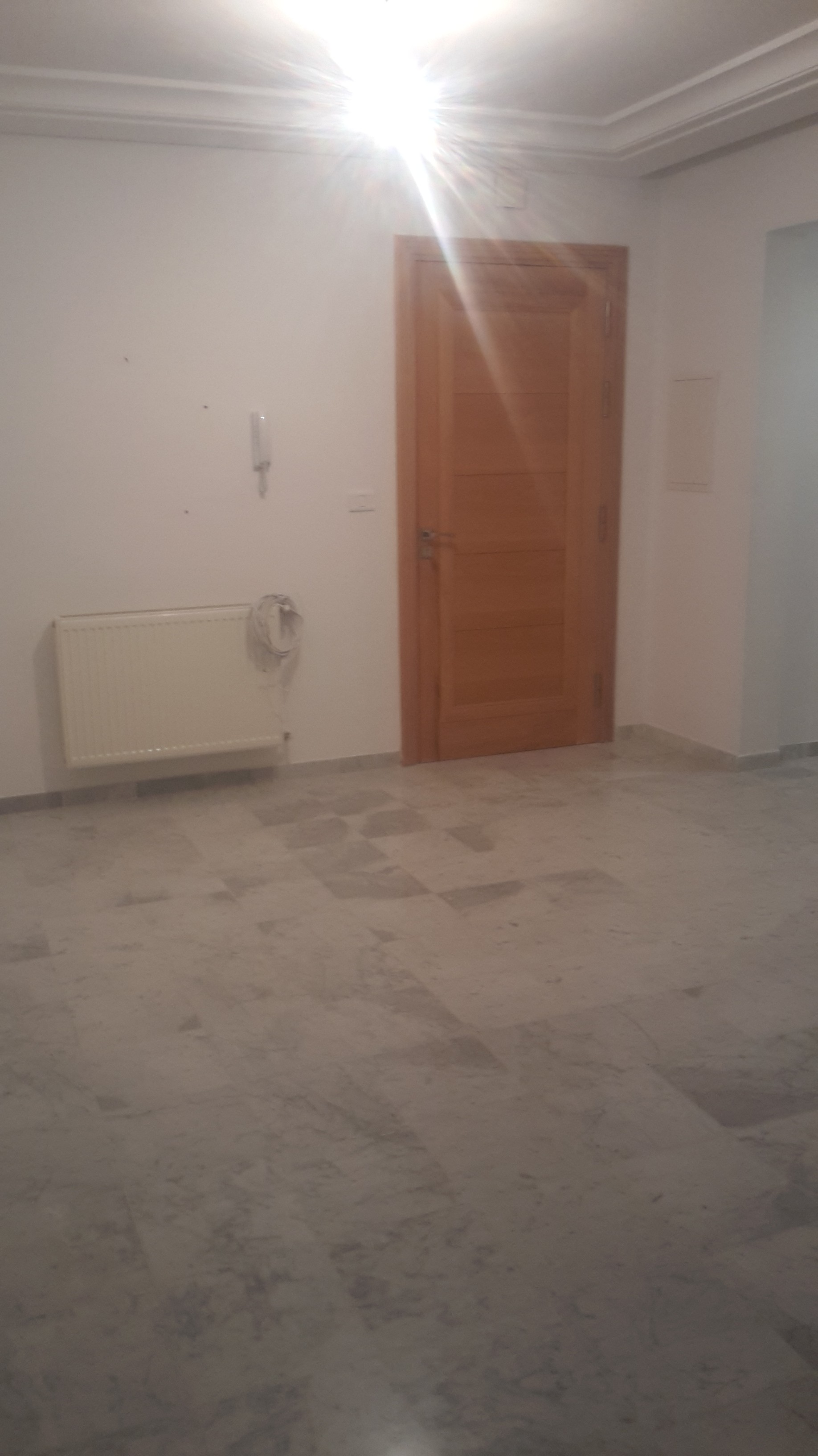 La Marsa El Aouina Location Appart. 2 pices Appartement s 2 avec place parking  l'aouina