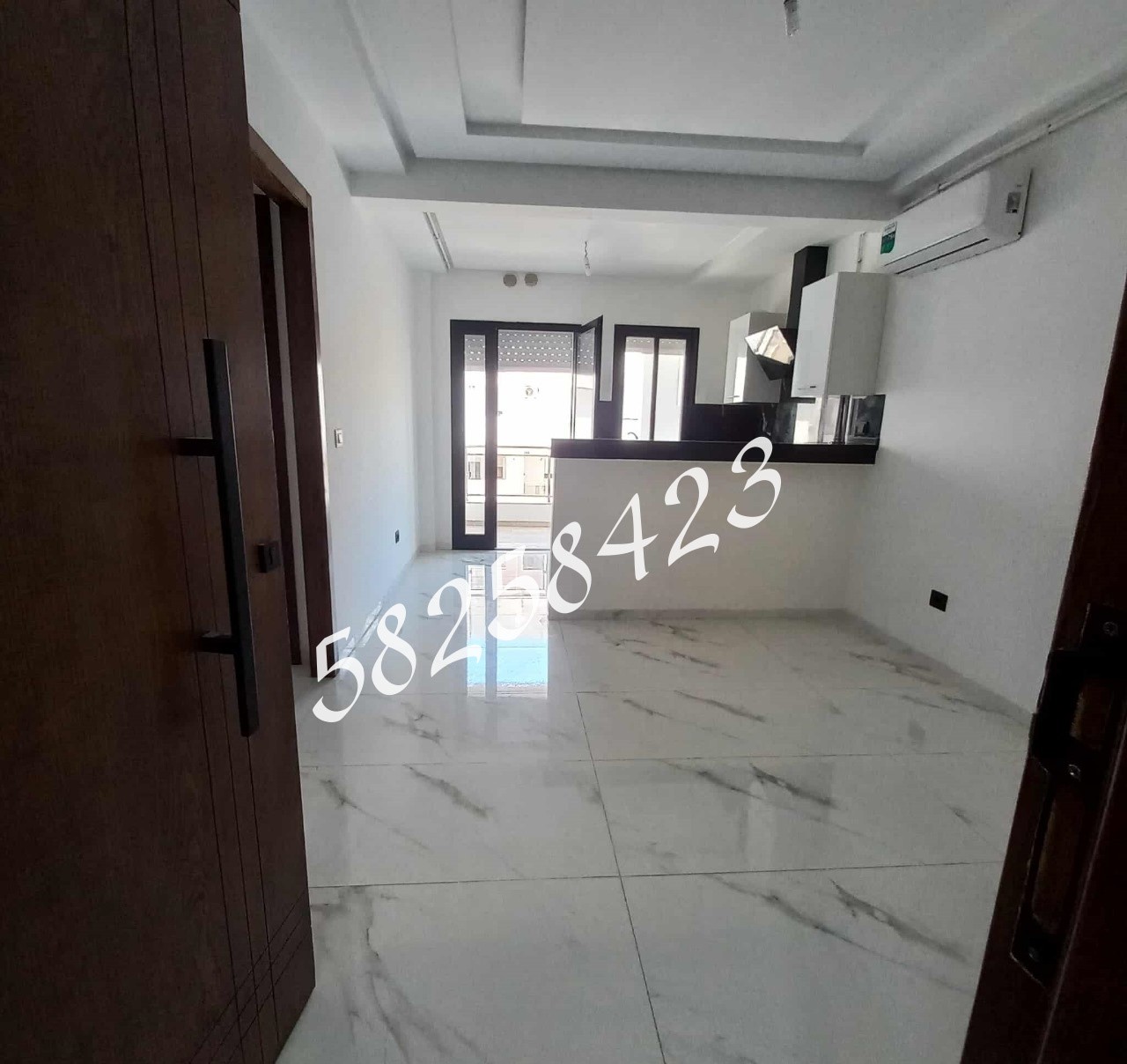 La Marsa El Aouina Location Appart. 2 pices S plus 1 cite el wahat tel 58258423 fb 8044