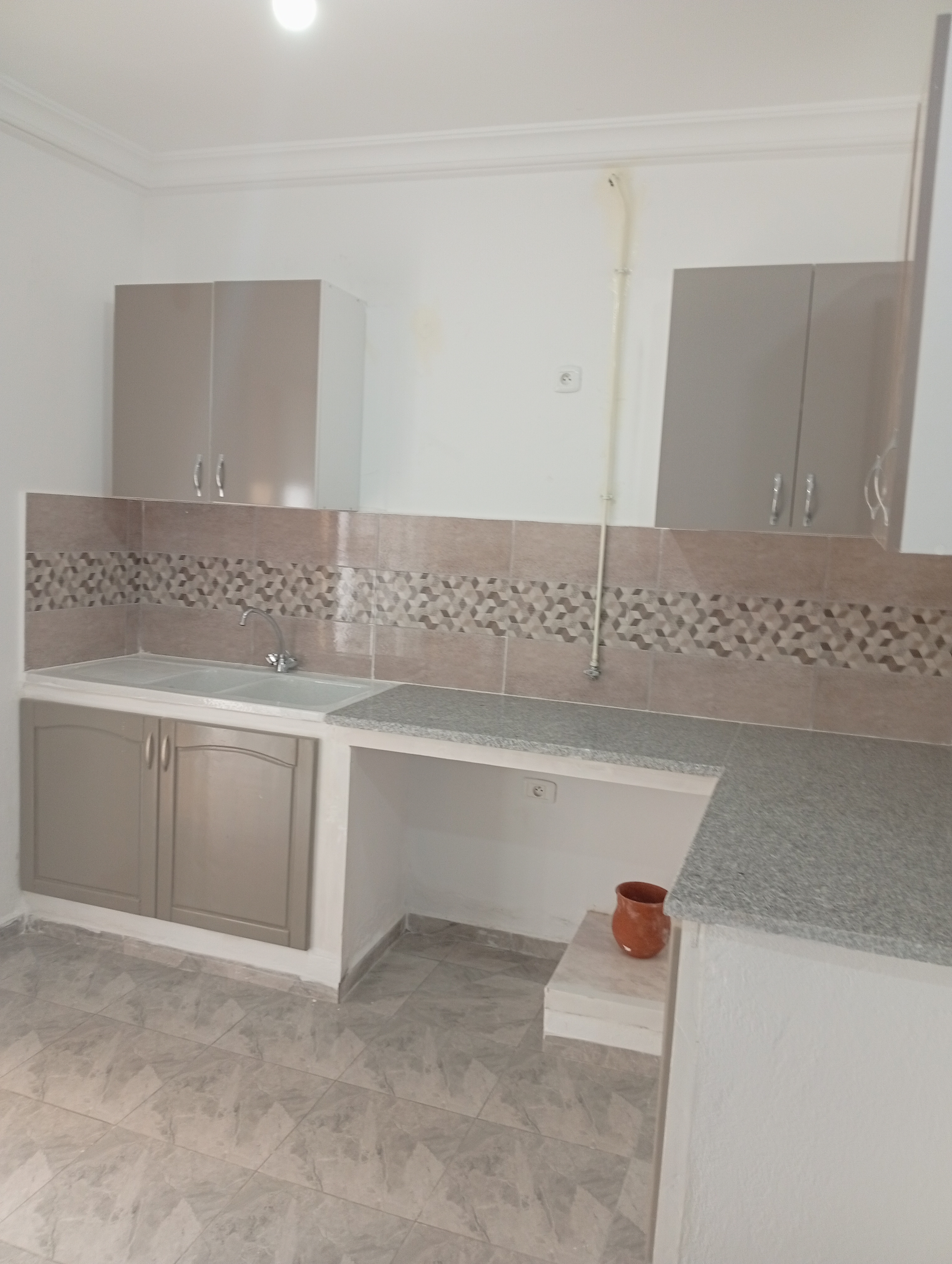 Ain Zaghouan Ain Zaghouan Location Appart. 3 pices Appartement s2 neuf avec terrasse