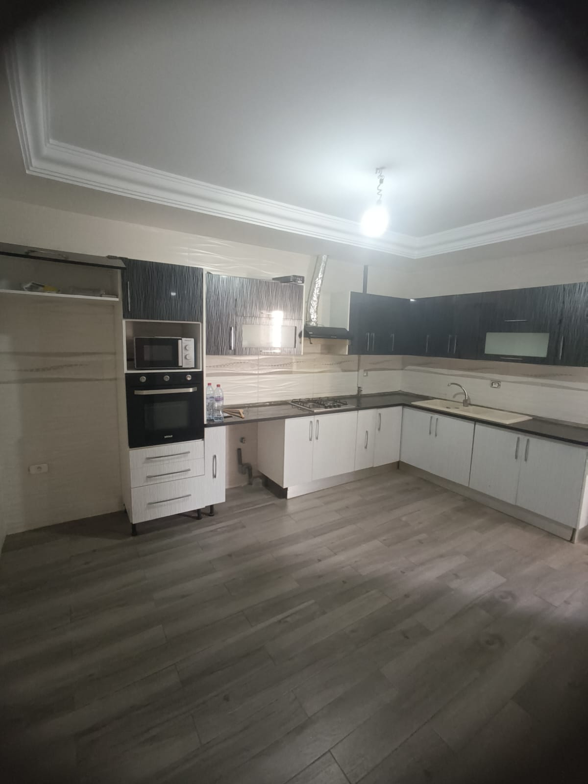 Mnihla Cite Ennasr Location Appart. 4 pices Un spacieux appartement s3  ennasr2