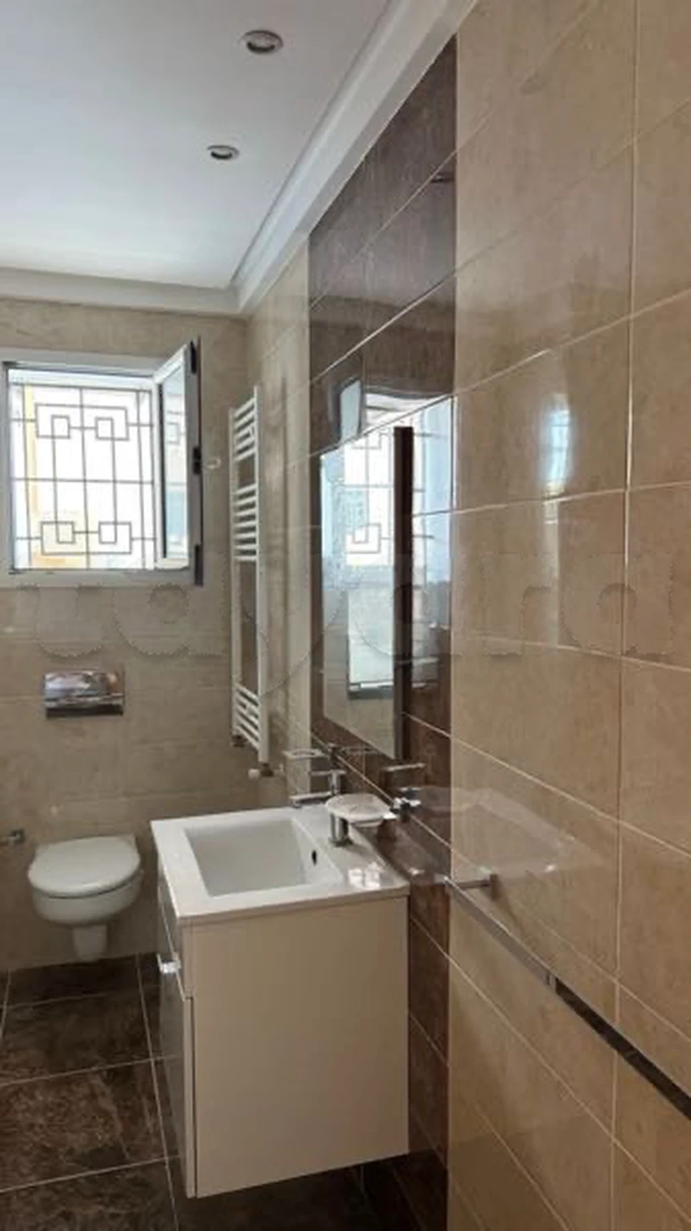 Mnihla Cite Ennasr Location Appart. 3 pices Magnifique appartement s2 hs  ennasr2