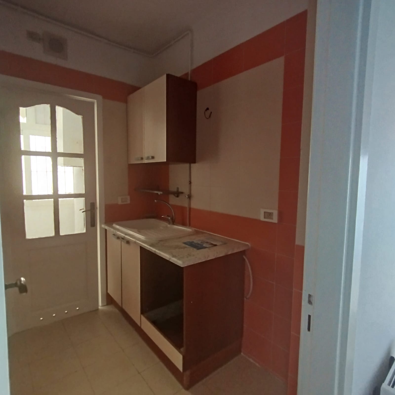 Cite El Khadra Zone urbaine nord Location Appart. 2 pices Spacieux appartement s1 au centre urbain nord