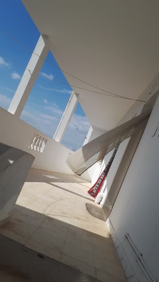 Hammam Chatt Hammam Chatt Vente Duplex 6 appartements  bord de la mer
