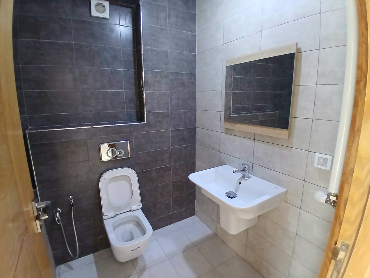Raoued Cite El Ghazala 1 Location Appart. 3 pices Appartement s2  el ghazela