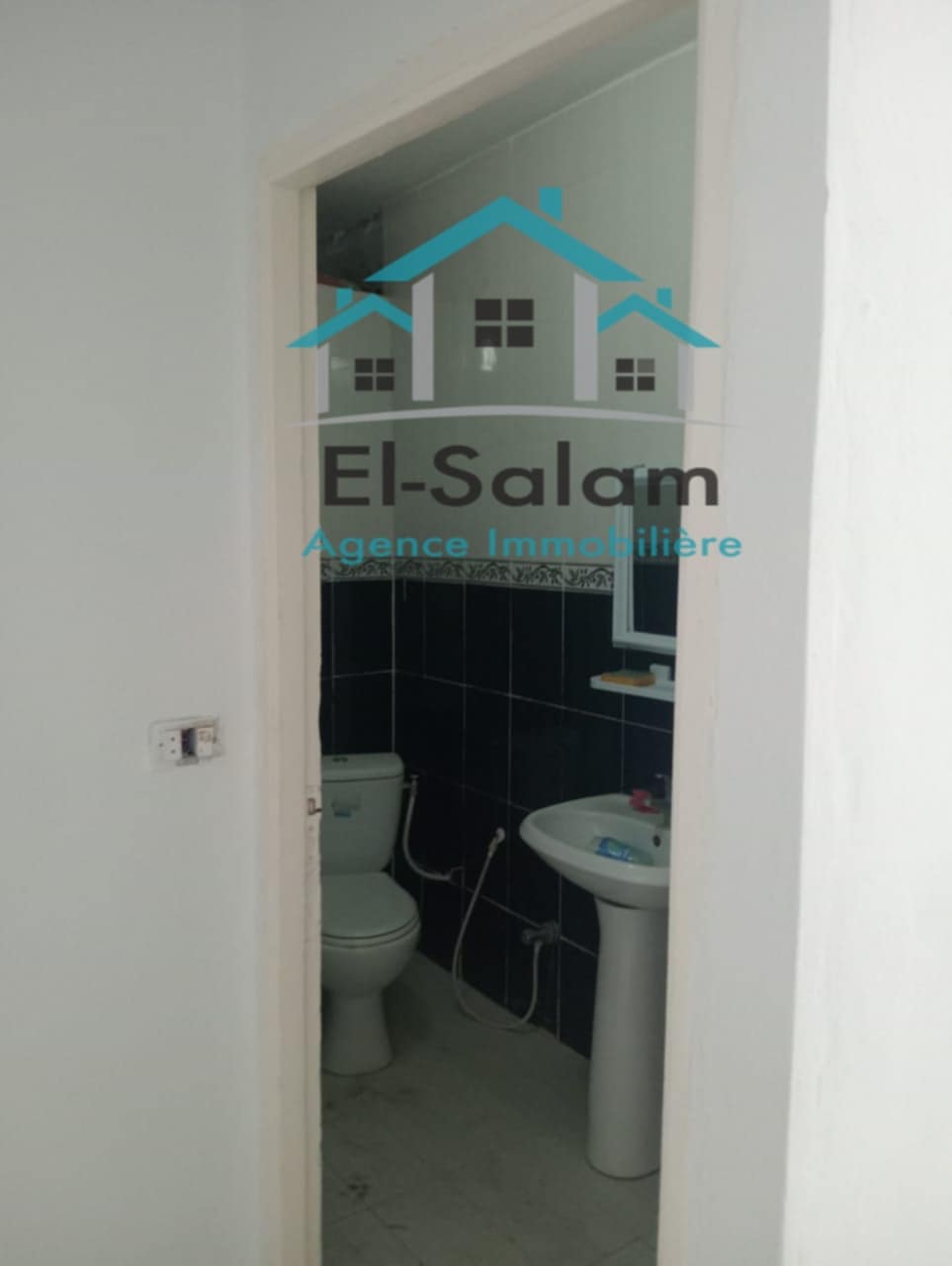Kelibia Azmour Vente Maisons Maison situ a azour 500m2
