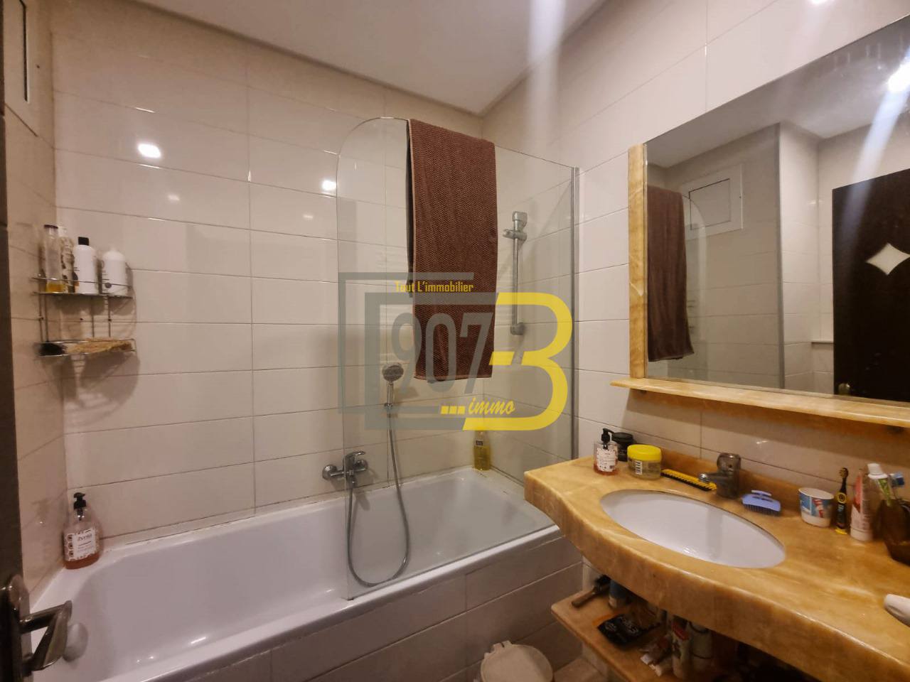 El Menzah El Menzah 9 Vente Appart. 2 pices Un appartement s2 a el menzah 9c