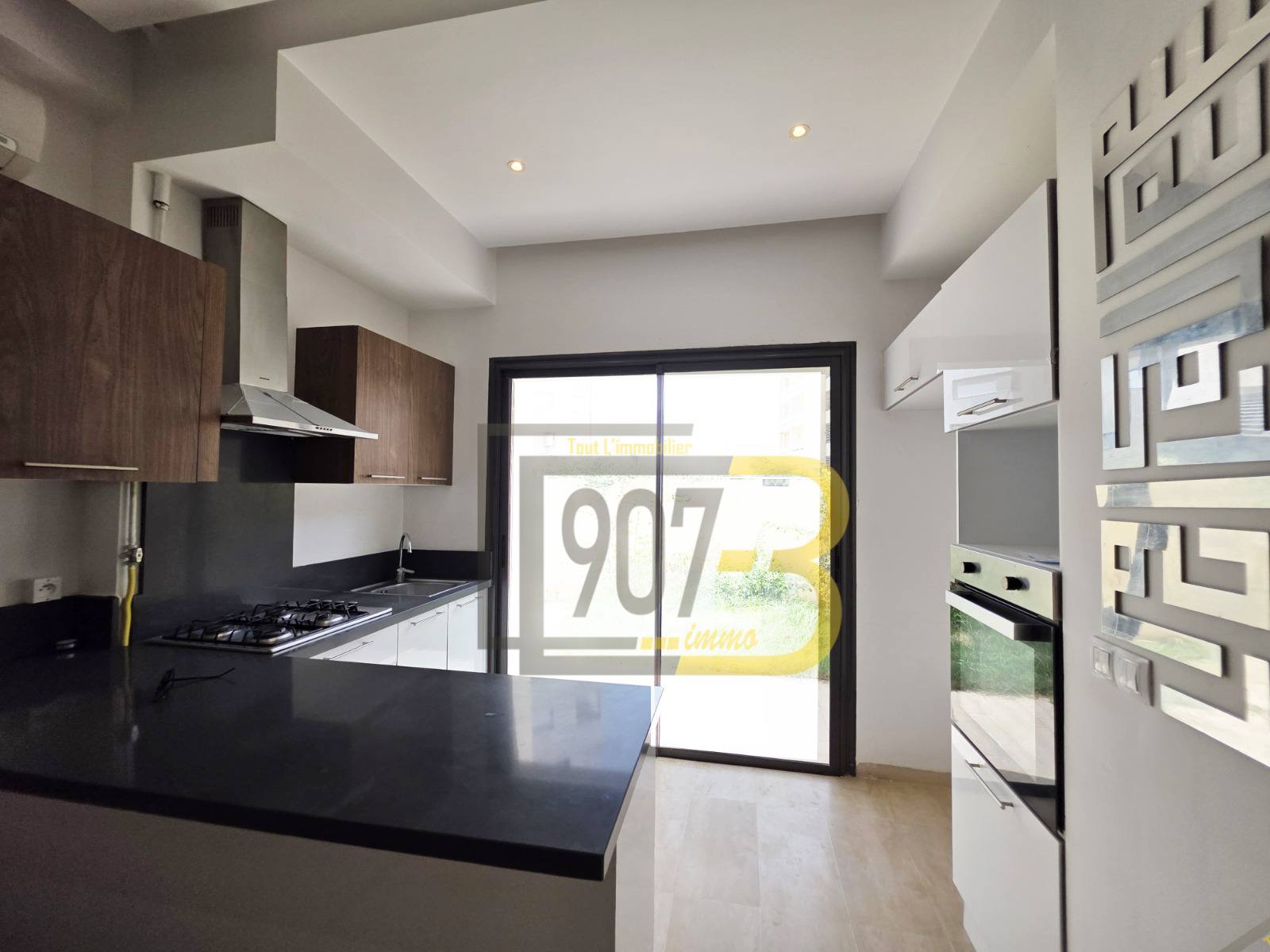 Ariana Ville Cite El Intissar 2 Location Appart. 2 pices Un appartement s2 avec jardin  enassr 2