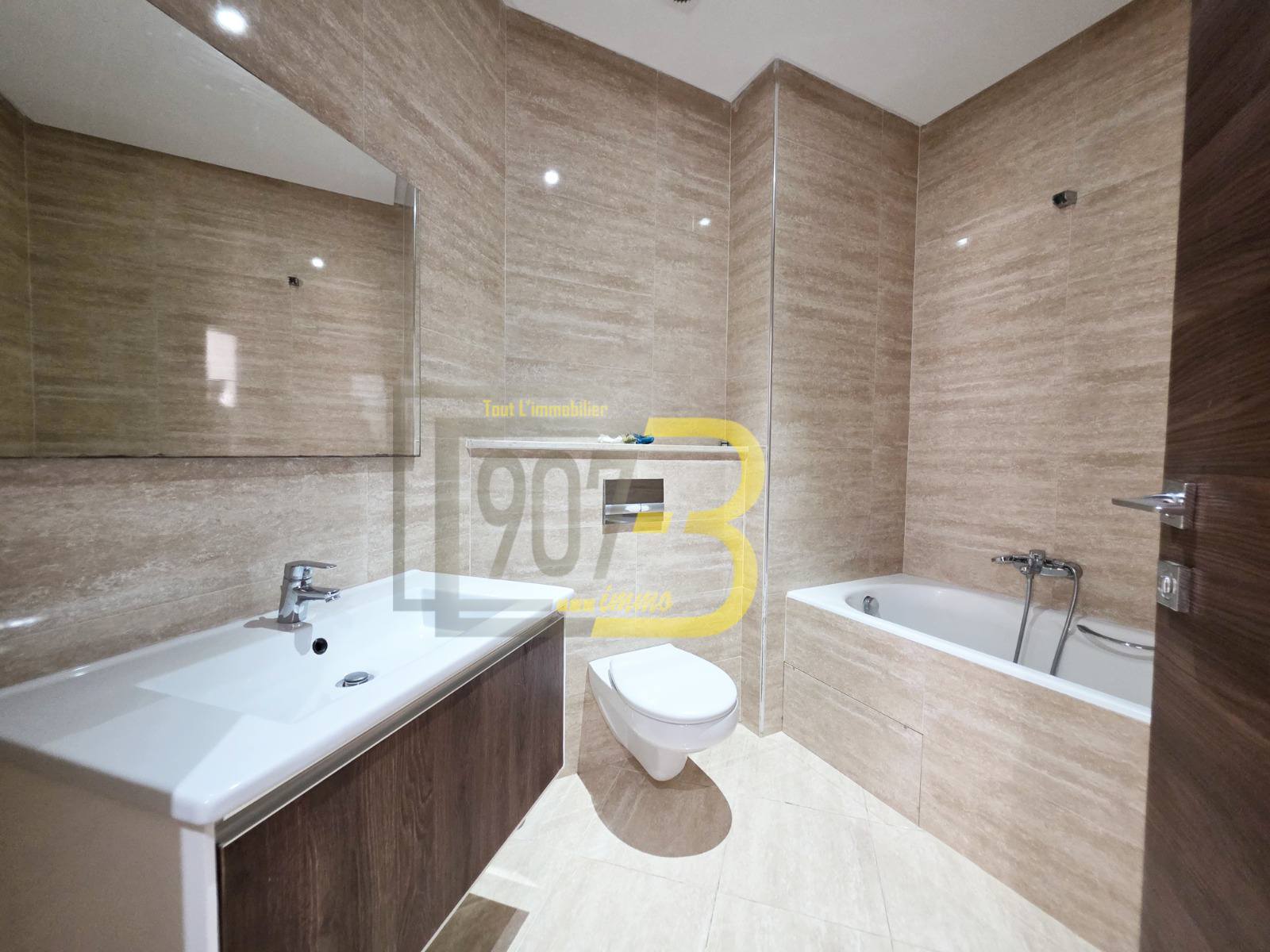 Ariana Ville Cite El Intissar 2 Location Appart. 2 pices Un appartement s2 avec jardin  enassr 2