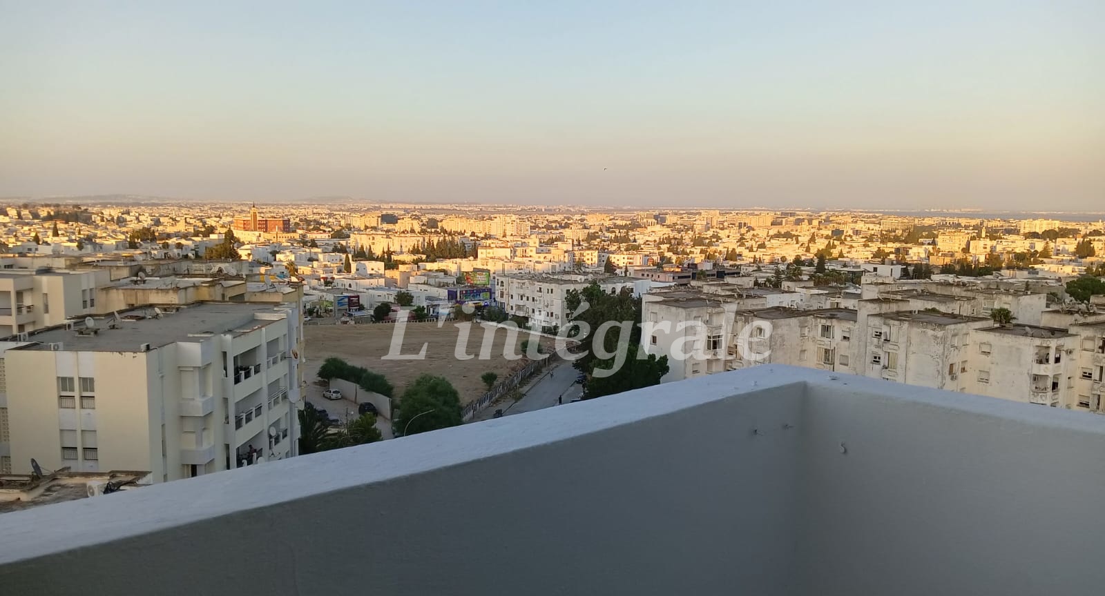 Ariana Ville El Menzah 7 Location Appart. 3 pices Bel apertement rnov  s2