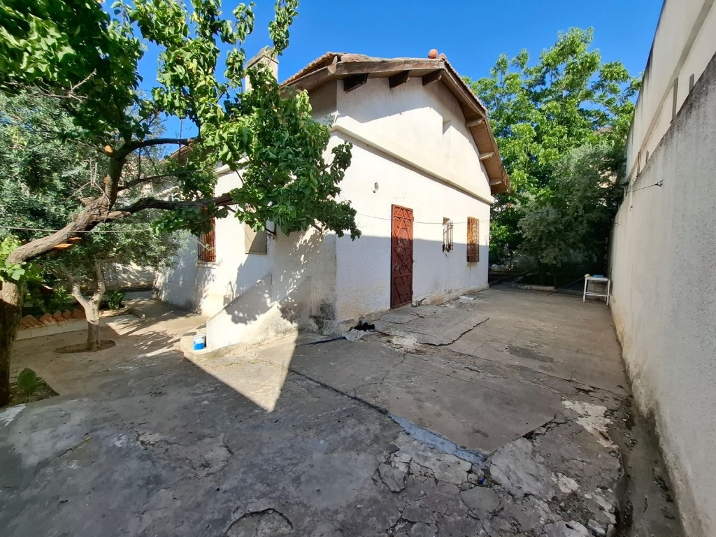 Ben Arous Ben Arous Vente Maisons Maison avec jardin  ben arous