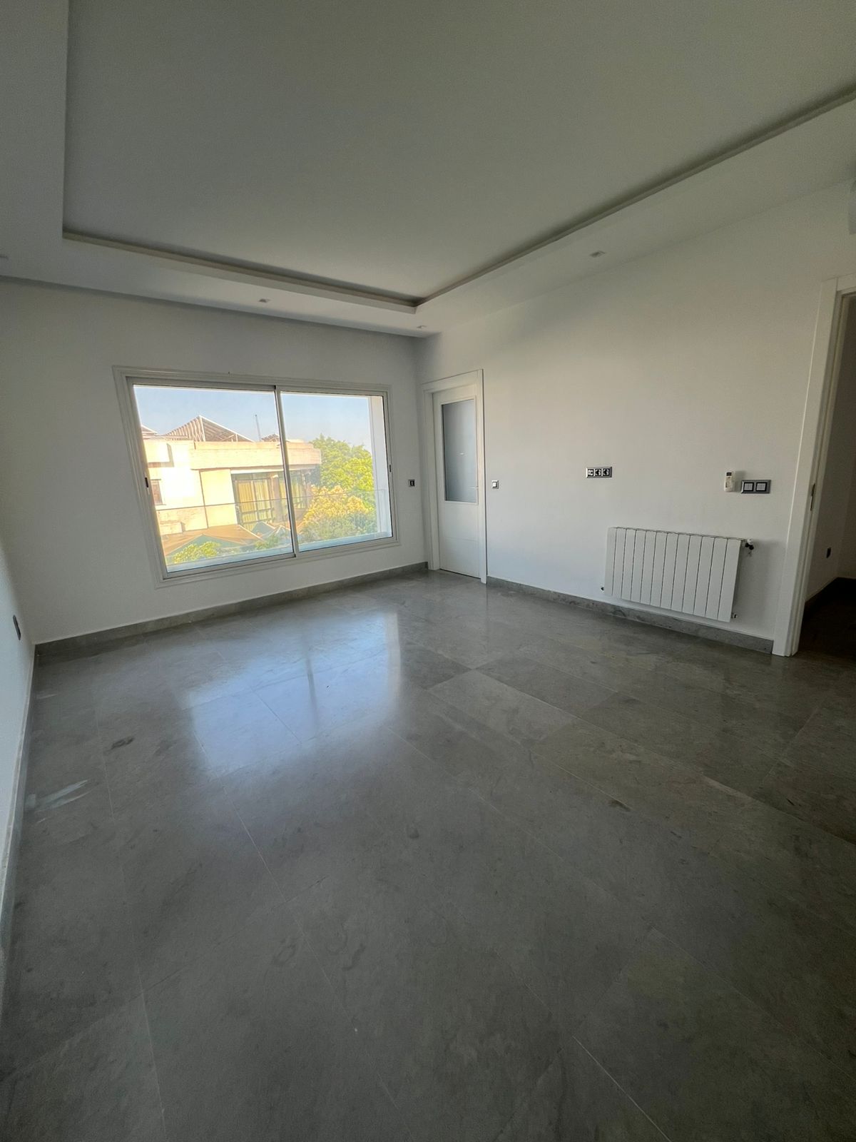 La Marsa Berge Du Lac Location Maisons Etage de villa haut standing au lac 2 h3