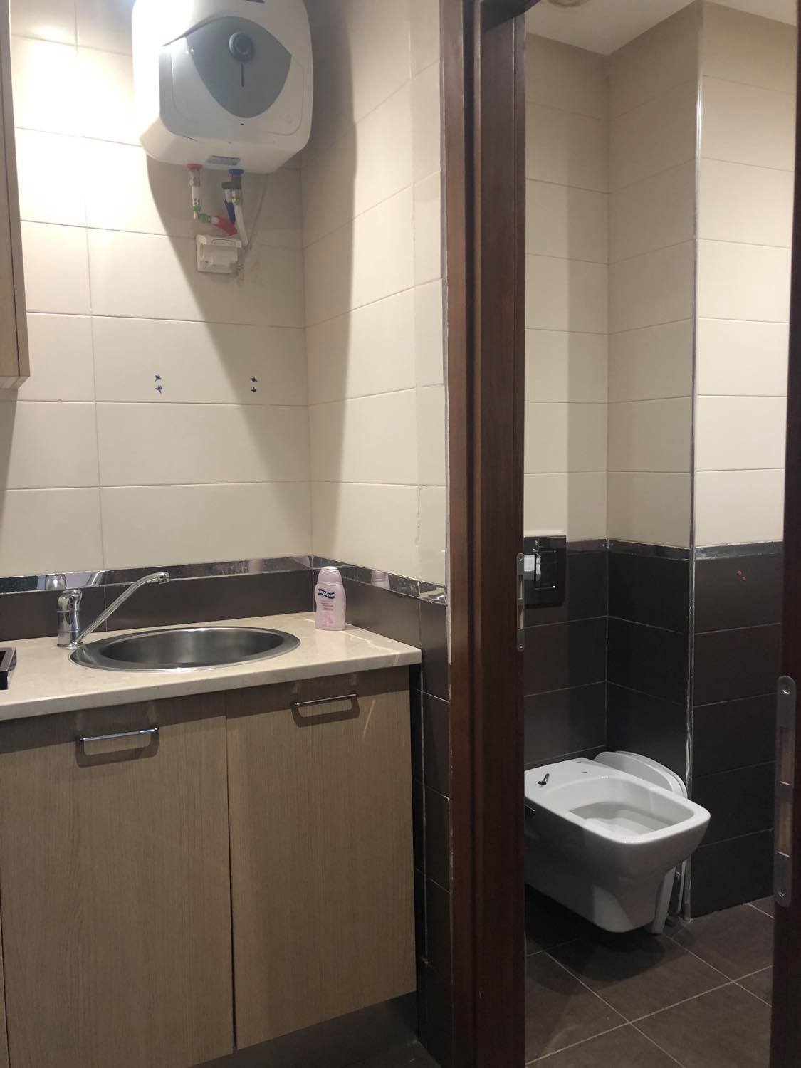 La Marsa Berge Du Lac Location Appart. 3 pices Bureau hall et 3 pices au lac 2
