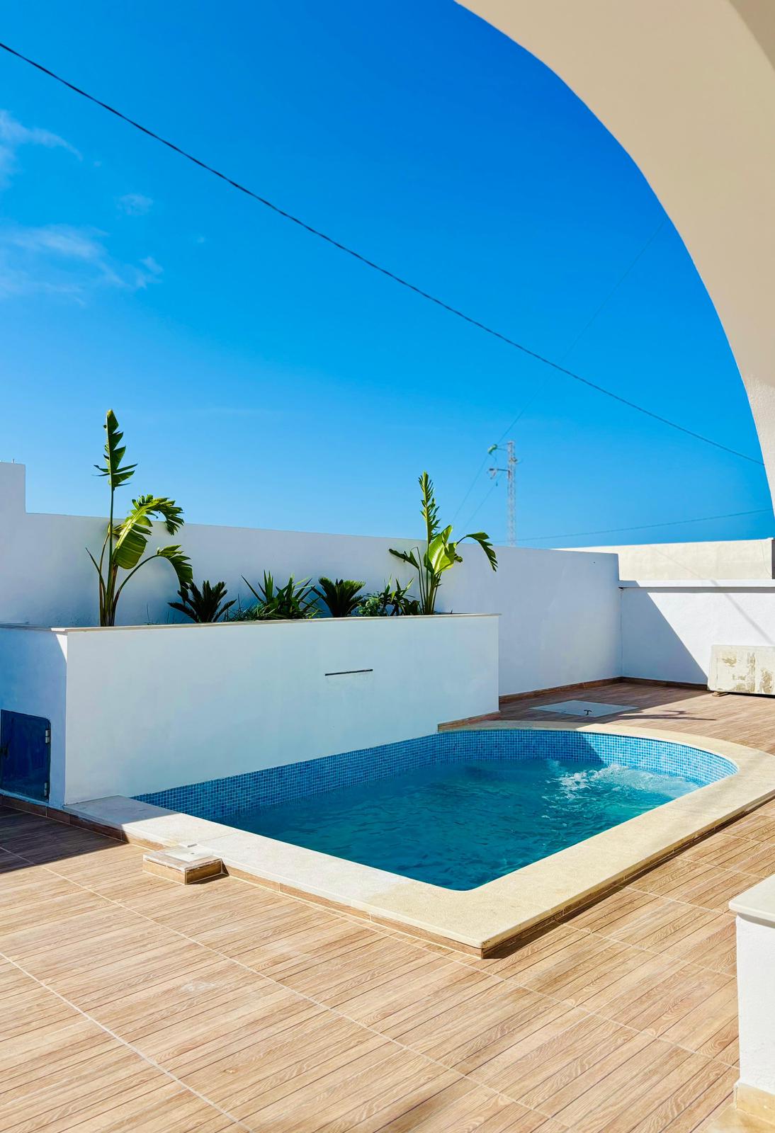 Kelibia Kerkouane Vente Maisons Luxueuse villa avec piscine a plage kerkouane