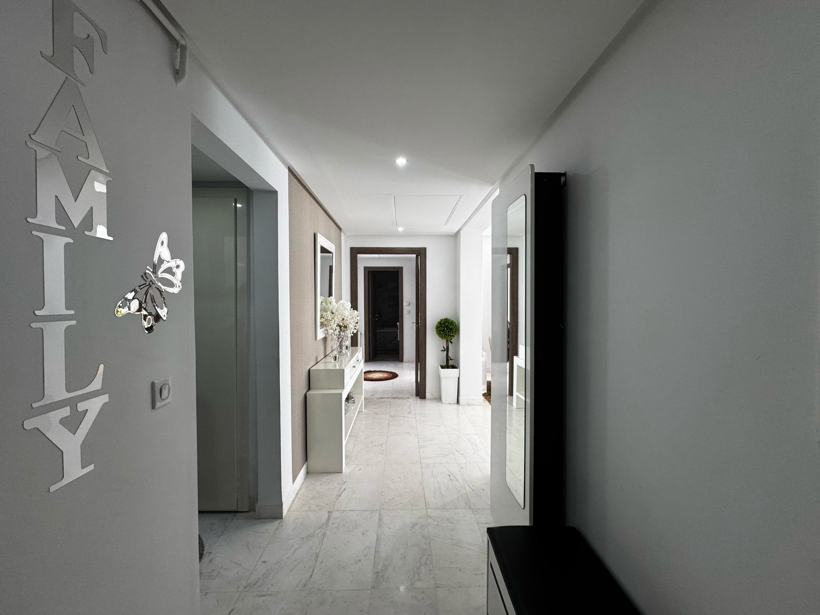 Ariana Ville Cite Ennasr 2 Vente Appart. 4 pices Appartement neuf style duplex ennasr2