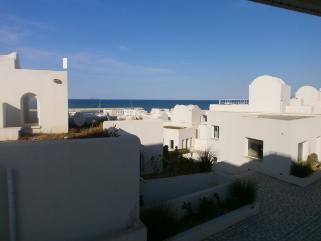 La Marsa Gammart Location Appart. 3 pices Bel appartement avec vue sur mer et terrasse