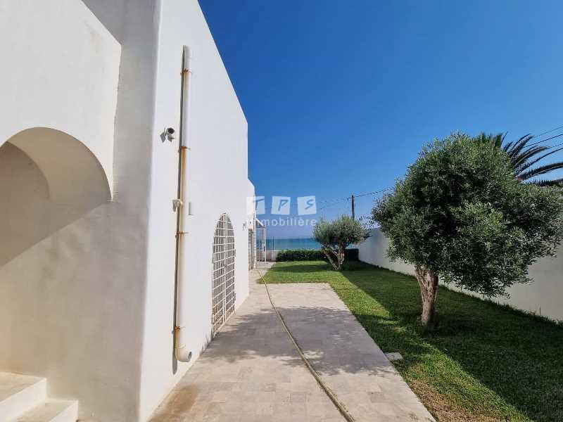 Nabeul Nabeul Vente Maisons Villa prisme v541 au bord de la mer nabeul