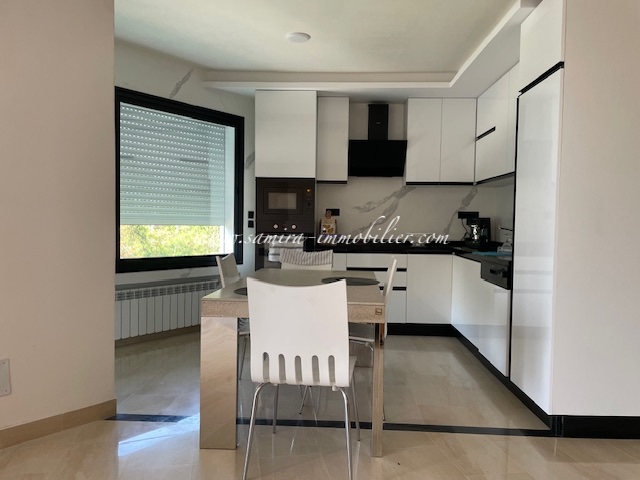 Hammamet Zone Hoteliere Location Appart. 4 pices L949 appartement olive