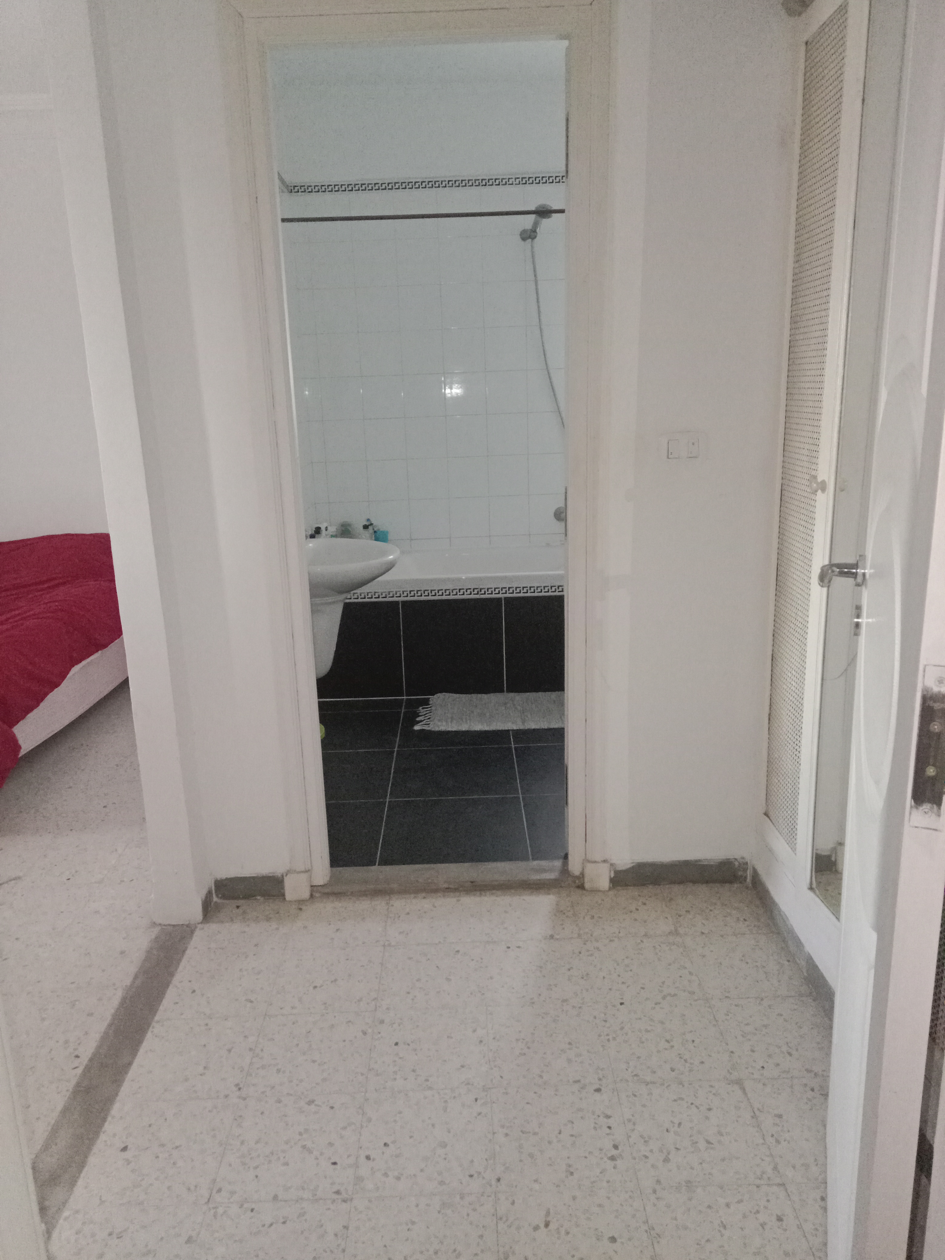 El Menzah Tunis Belvedere Location Appart. 5 pices+ Convient pour expatris enseignant