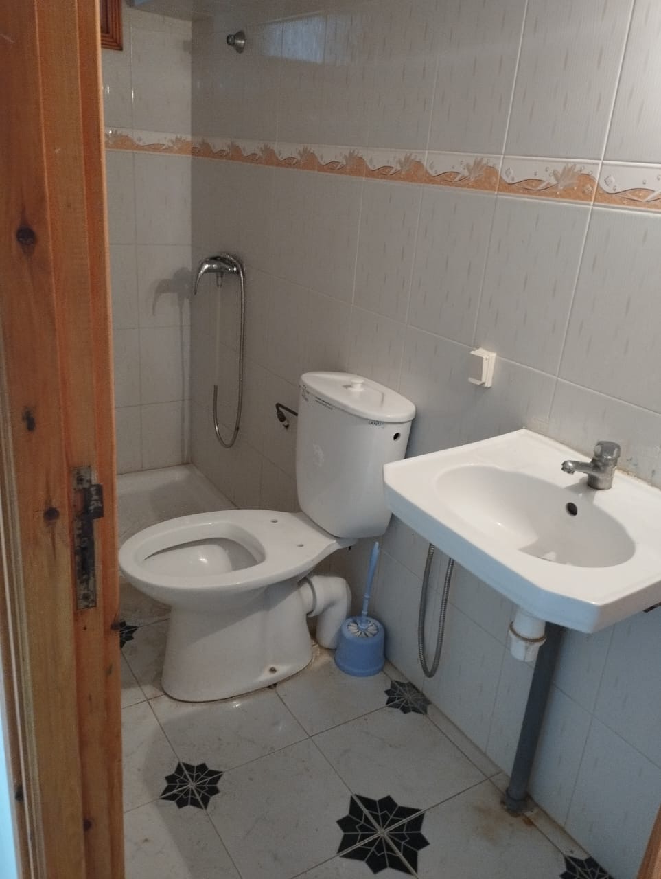 Ras Jebel Rafraf Plage Location vacances Appart. 2 pices Studio  2 minutes de la plage