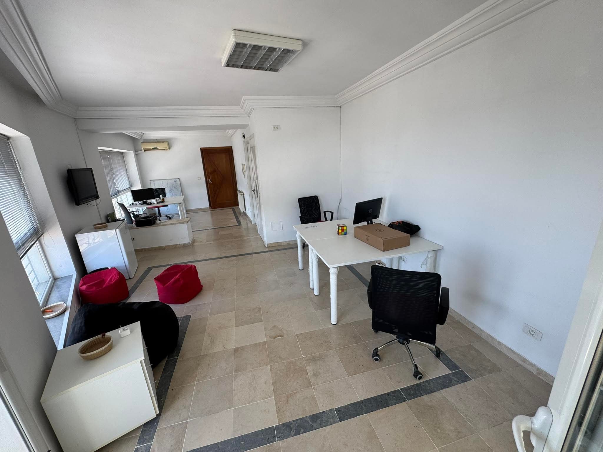 Ariana Ville Cite Ennasr 2 Bureaux & Commerces Bureau Bureau h1 1060 d a ennasr