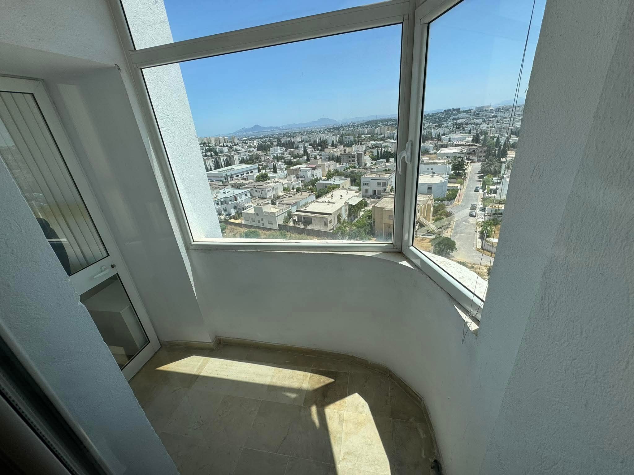 Ariana Ville Cite Ennasr 2 Bureaux & Commerces Bureau Bureau h1 1060 d a ennasr