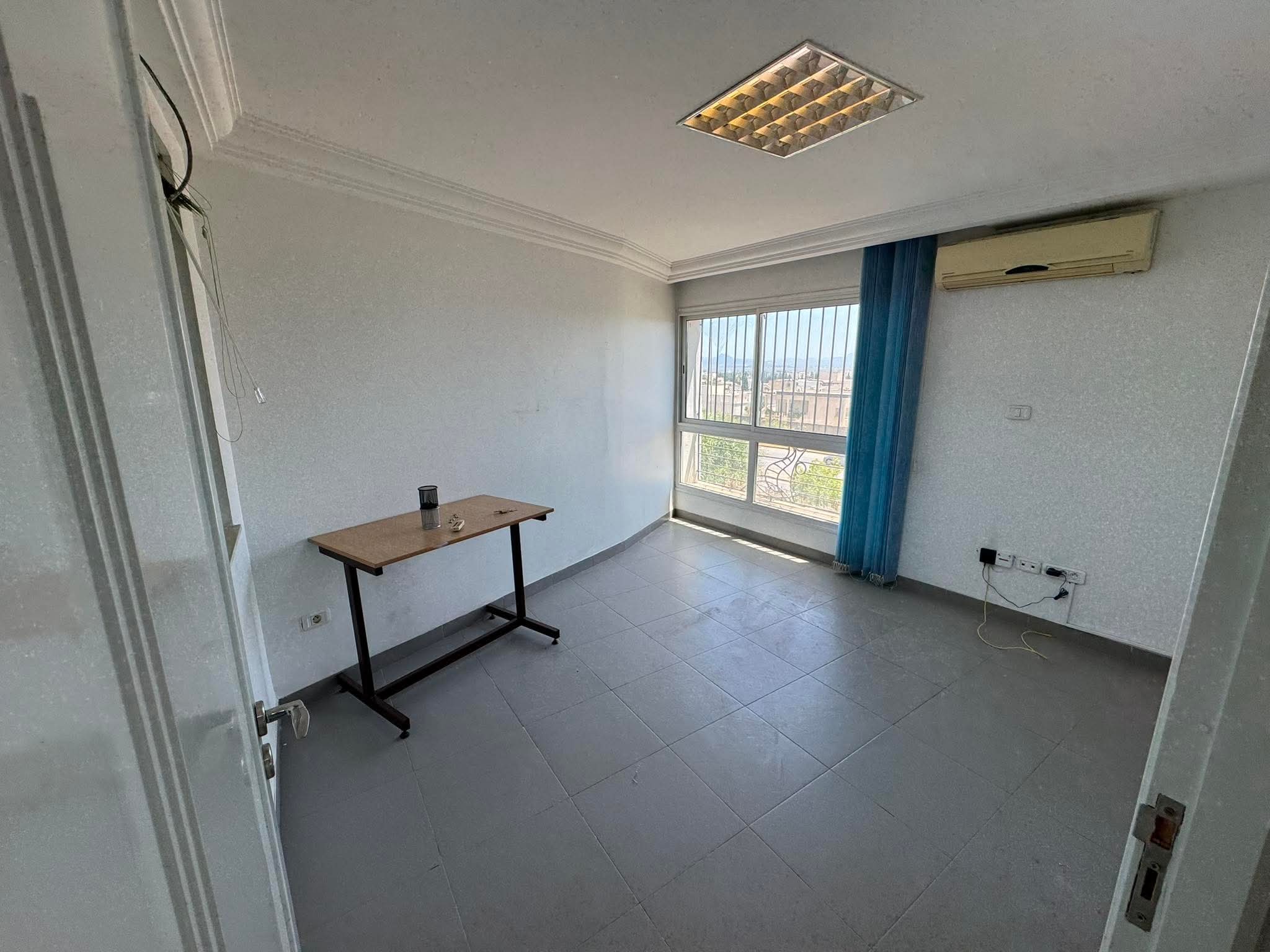 Ariana Ville Cite Ennasr 2 Bureaux & Commerces Bureau Bureau h3 1200d ennasr 2