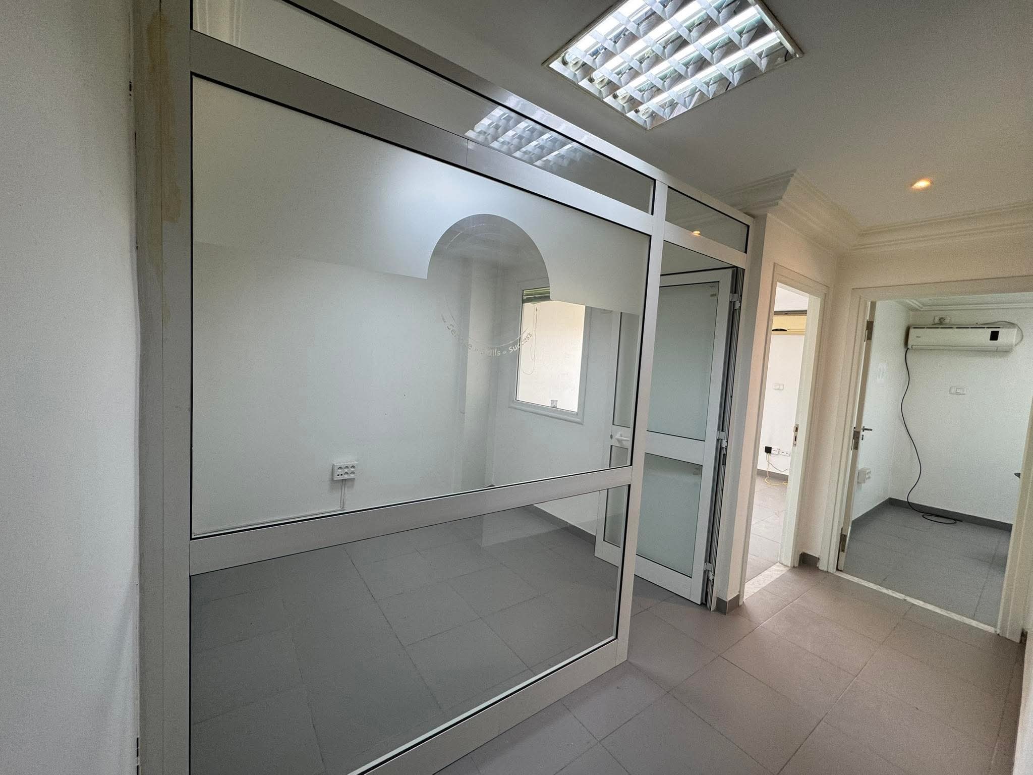 Ariana Ville Cite Ennasr 2 Bureaux & Commerces Bureau Bureau h3 1200d ennasr 2