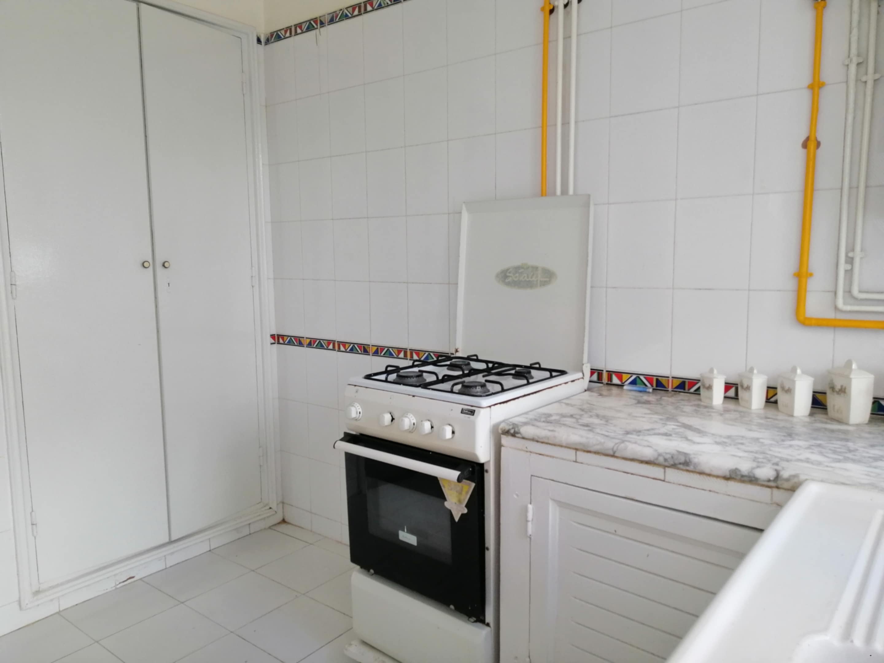 Bab Souika Bab El Khadra Location Appart. 2 pices Appartement s2  sidi elbahri