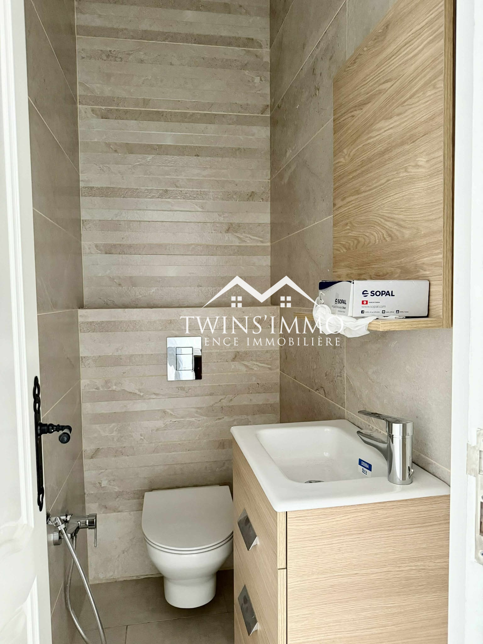 La Marsa Cite Des Juges 2 Location Appart. 3 pices Duplex en tage  la marsa