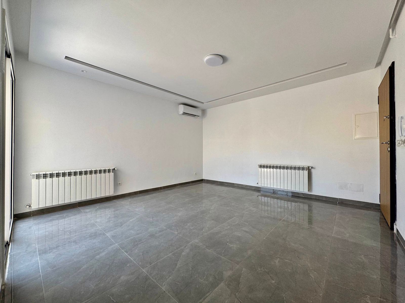 Mnihla Jardins d'el Menzah Location Appart. 2 pices Appartement s1 hs  jardin d'el menzah