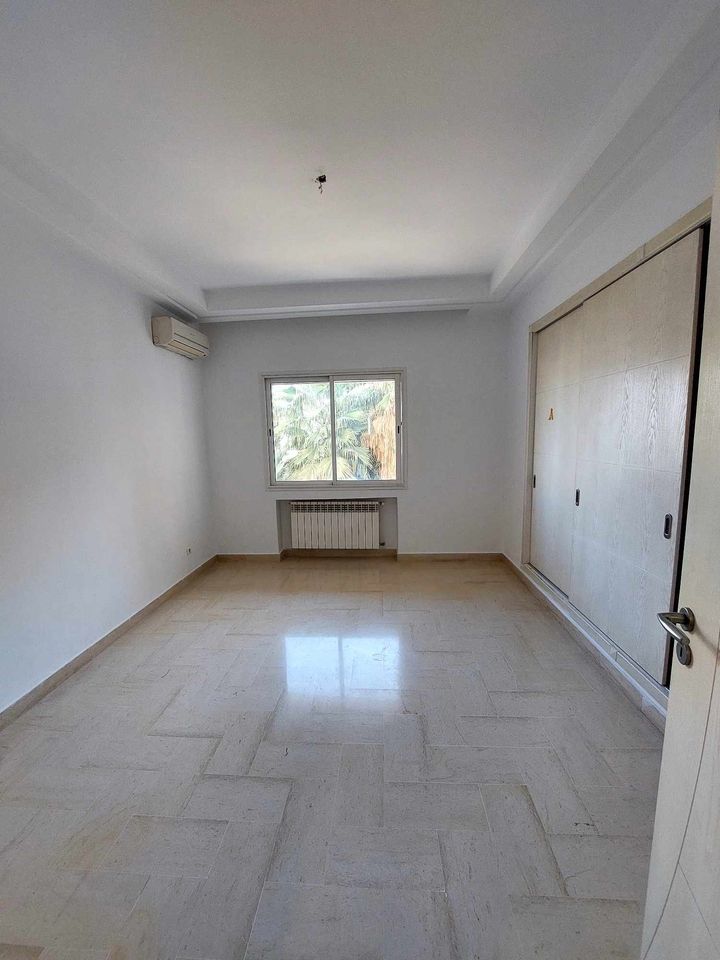 Ain Zaghouan Ain Zaghouan Location Appart. 5 pices+ Duplex s plus 4 ain zaghouan