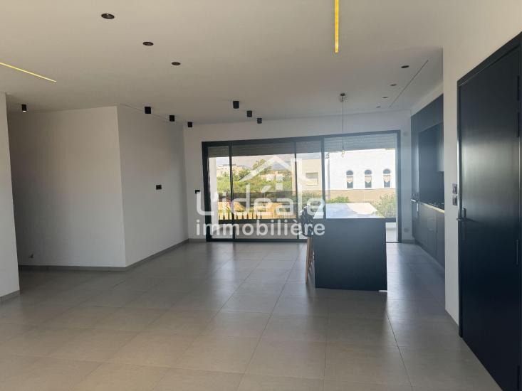 Hammamet Hammamet Vente Appart. 4 pices Appartement celeste  800 mtre de la plage
