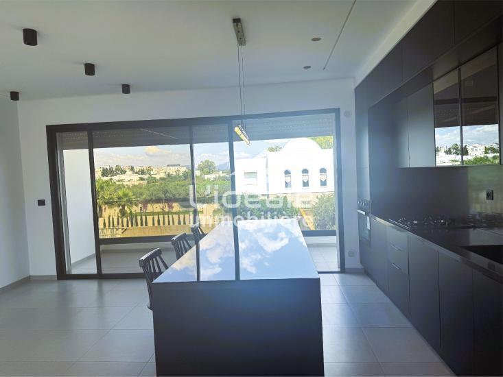 Hammamet Hammamet Vente Appart. 4 pices Appartement celeste  800 mtre de la plage