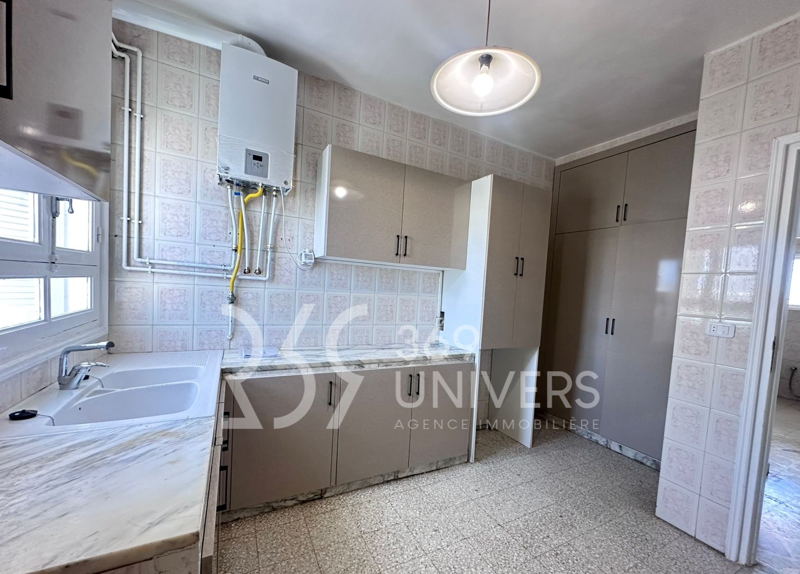 La Marsa Marsa Safsaf Location Appart. 3 pices Eatge avec terrasse  marsa ville ref ra146