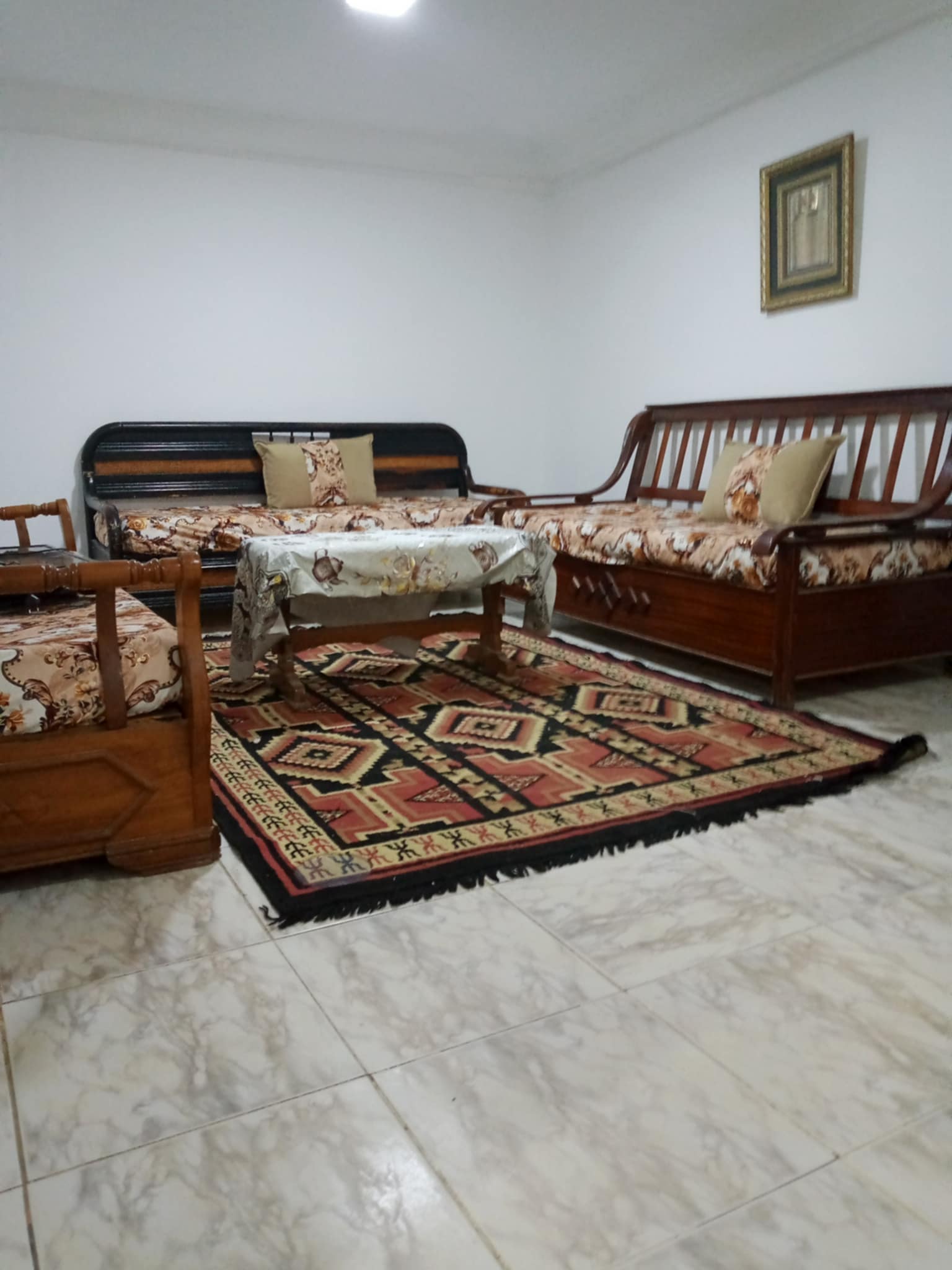 El Menzah El Menzah 1 Location Autre S0 meubl situ a jardin d'el menzah 1
