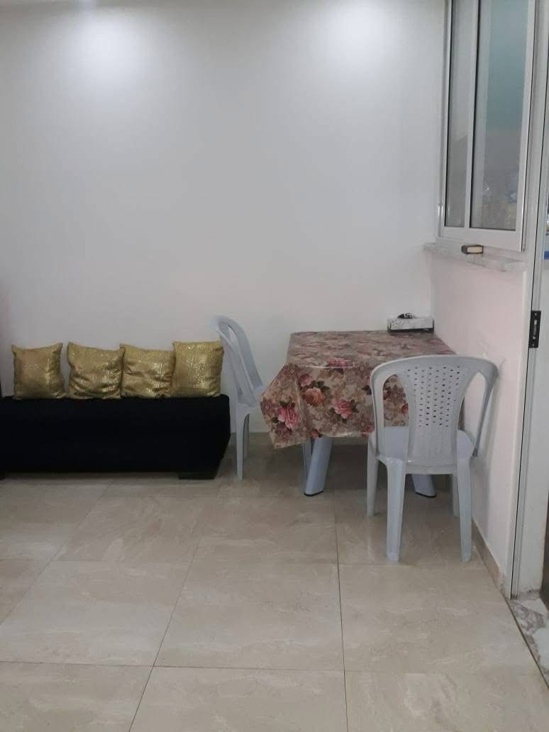 El Menzah El Manar 2 Location Appart. 1 pice S1 meubl manar 2