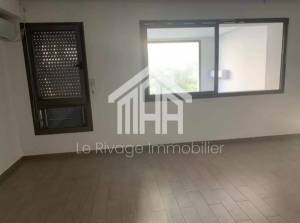 El Kram Jardins de Carthage Location Maisons Un duplex s4  avec jardin ref397a