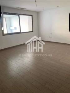 El Kram Jardins de Carthage Location Maisons Un duplex s4  avec jardin ref397a