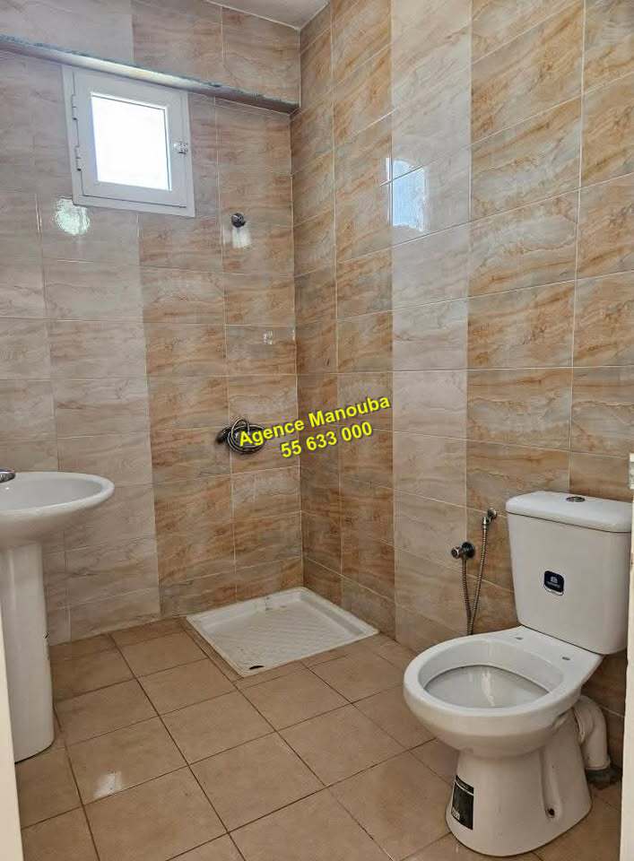 Oued Ellil Oued Ellil Location Surfaces Al depot 380 m2
