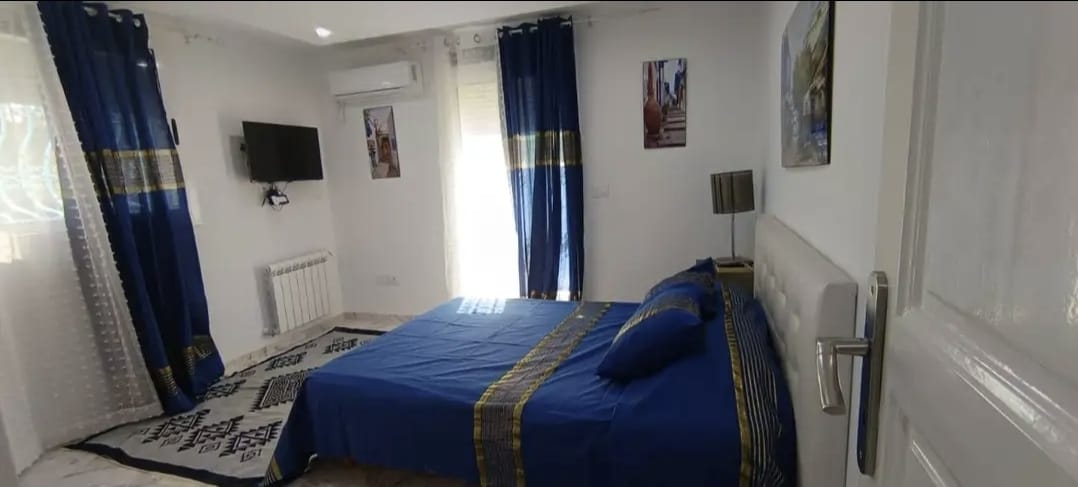 Akouda Chatt Meriem Vente Maisons Villa de luxe s4 avec piscine  chatt mariem