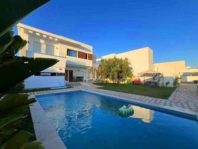Hammamet Hammamet Location Appart. 5 pices+ L575 villa orangina luxe