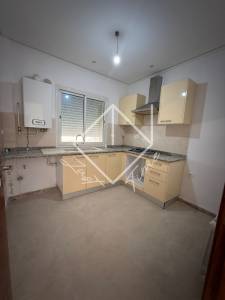 Raoued Cite El Ghazala 1 Location Maisons   tage de villa s2  cit ref194a